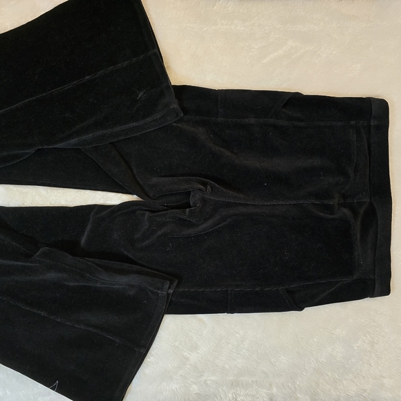 Alo Yoga Micro Corduroy High Waist Winter Break Flare Pant, Black M - Picture 5 of 5